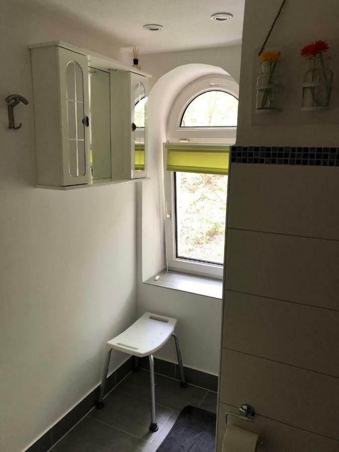 Schöne Ferienwohnung DG Eisenach Exterior foto